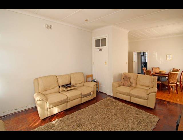 2,974M² BUILDING FOR SALE IN KEW